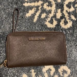 Michael Kors wristlet